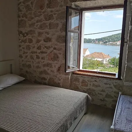 Apartman Blaslov * Kali