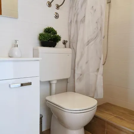 Apartman Blaslov Apartment